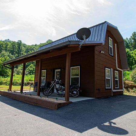 רובינסוויל Mountain Haven Dragon'S Nest Cabin מראה חיצוני תמונה