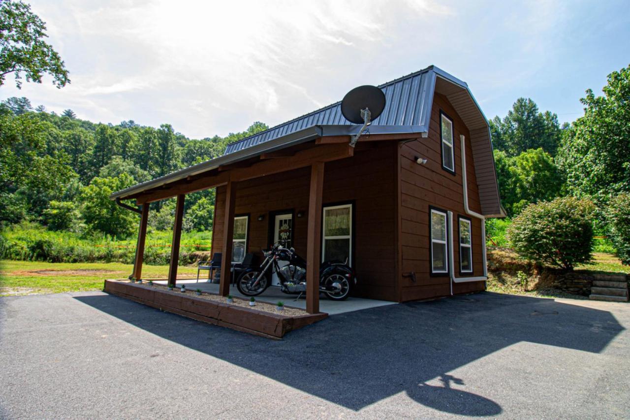 רובינסוויל Mountain Haven Dragon'S Nest Cabin מראה חיצוני תמונה